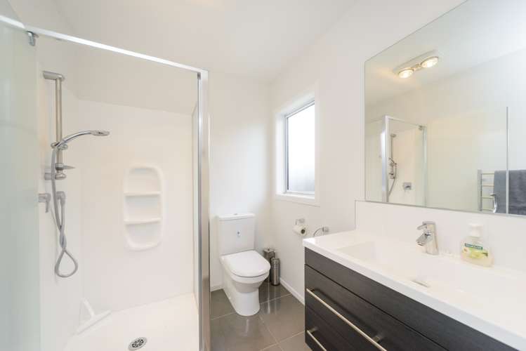 3 Levi Place Kelvin Grove_22