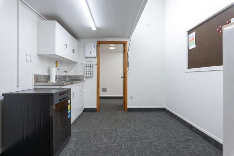 120 Main Street Huntly_12