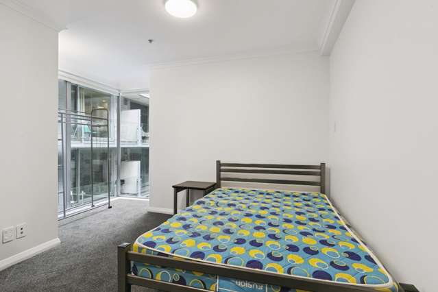 710/15 Holland Street 2185_3