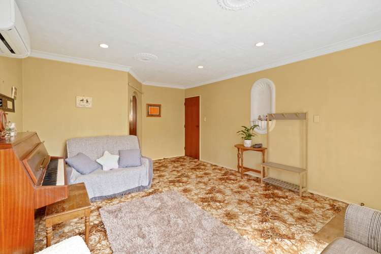 15b Salford Avenue Redwood_8