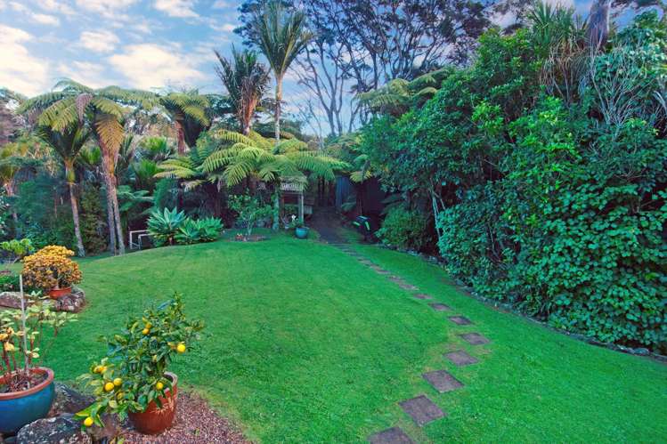 125 Stoney Creek Drive Waitakere_21