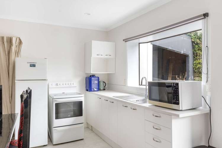 12 Ash Place Whalers Gate_24