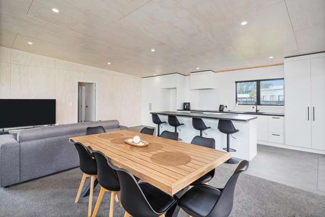 5 Riria Way Matarangi_2