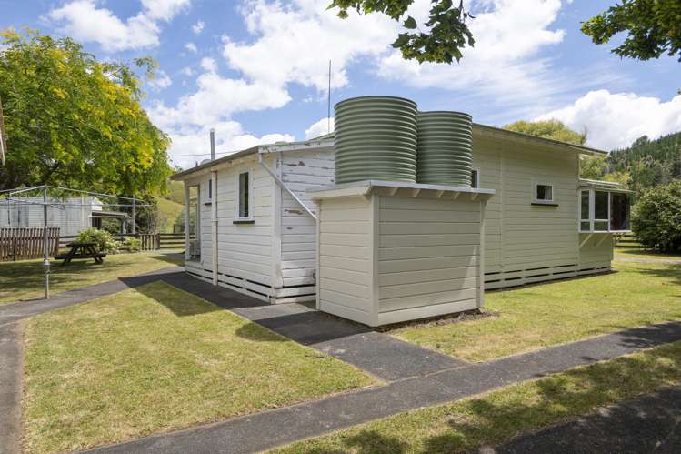 285 Waiomoko Road Whangara_23