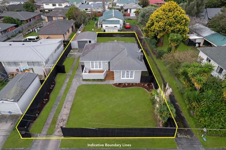 10 Laurie Avenue_0