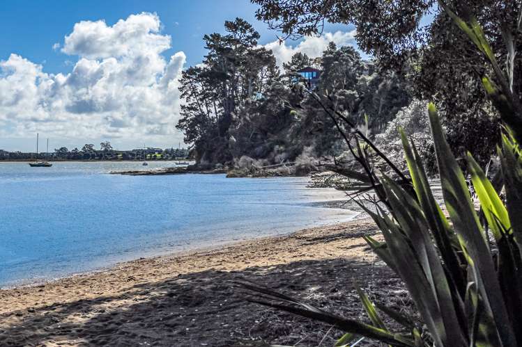 32 Aeroview Drive Beach Haven_43