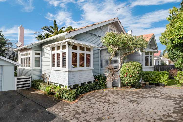 924 Mount Eden Road Three Kings_19
