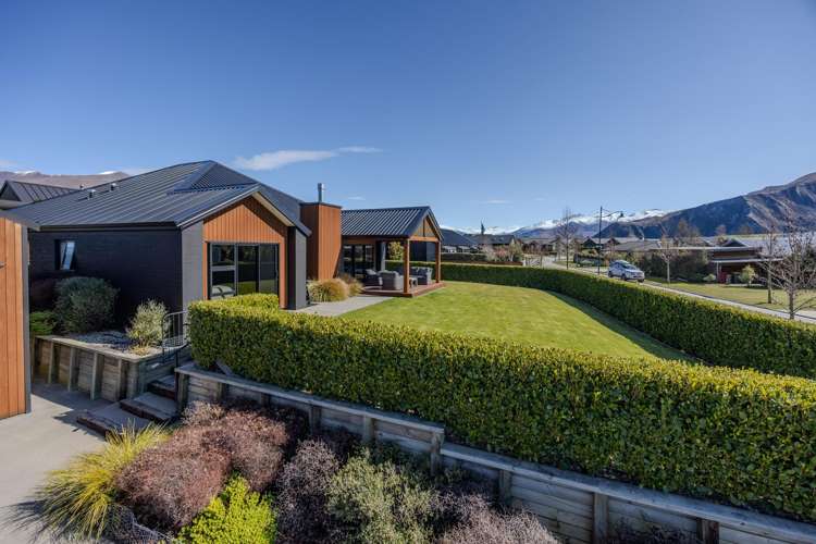 90 Infinity Drive Wanaka_13