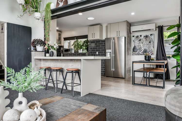 11 Caernarvon Street Dinsdale_21