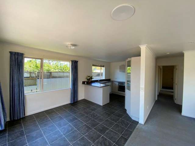 30 Feary Crescent Takaka_3