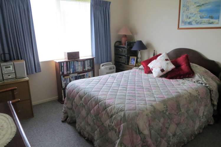 2 Follis Street Te Aroha_13