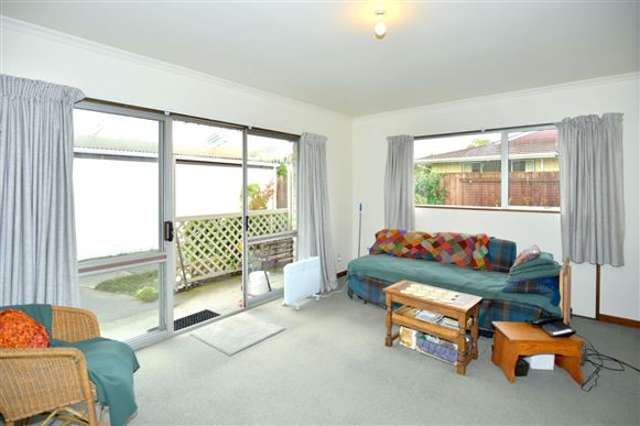 2a Hythe Lane Saint Martins_1