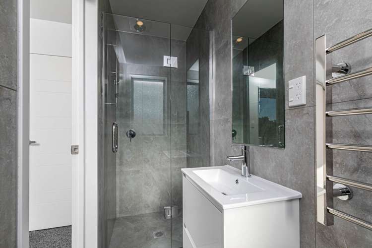 11 Waka Street Albany Heights_9