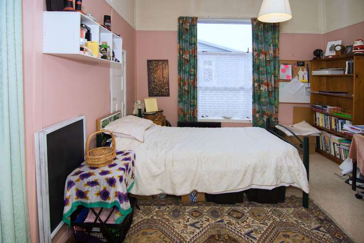 29 Clifton Avenue Carterton_11