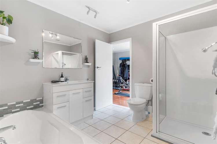 253 Rangatira Road Beach Haven_13