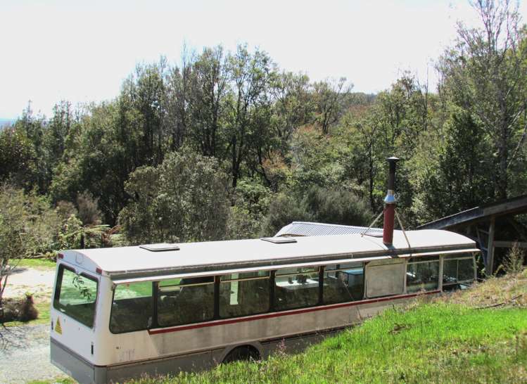 1712 State Highway 7 Moana / Lake Brunner_49