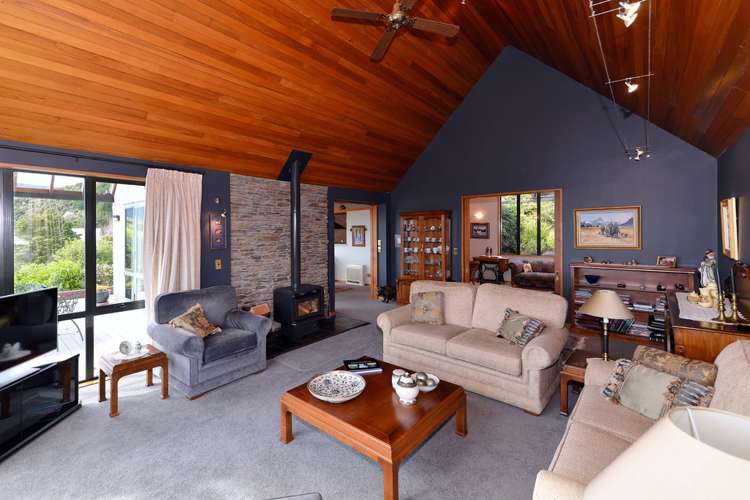 1 Valhalla Lane Richmond_11