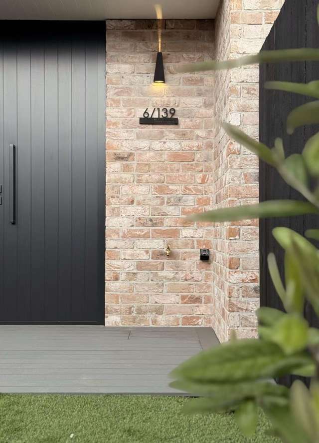 6/139 Tirimoana Road Te Atatu South_1