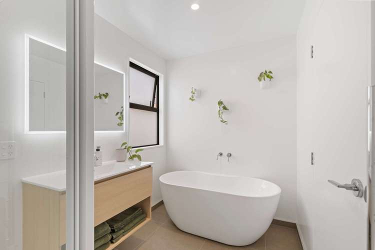 62 Katania Heights Brightwater_10