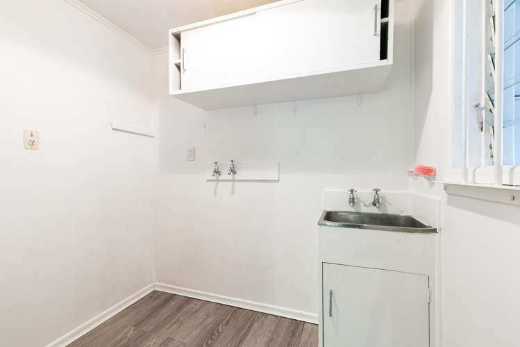 17a Tawa Terrace Tawa_18