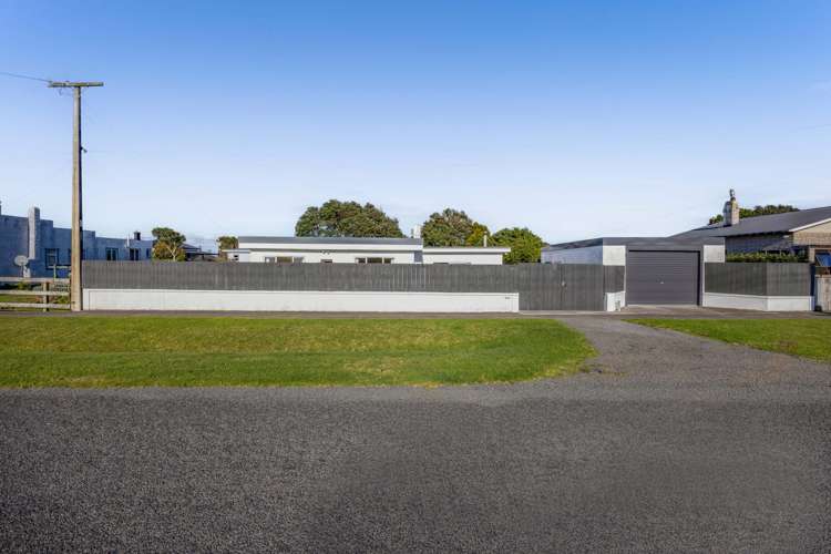 62 Gisborne Terrace Opunake_30