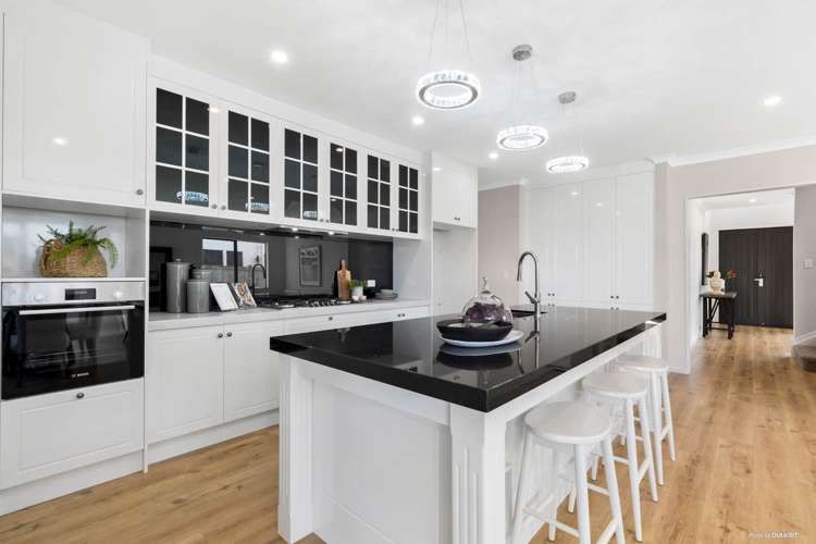 37 Nightingale Road Flat Bush_0