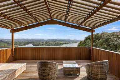 1234 Sandspit Road_3