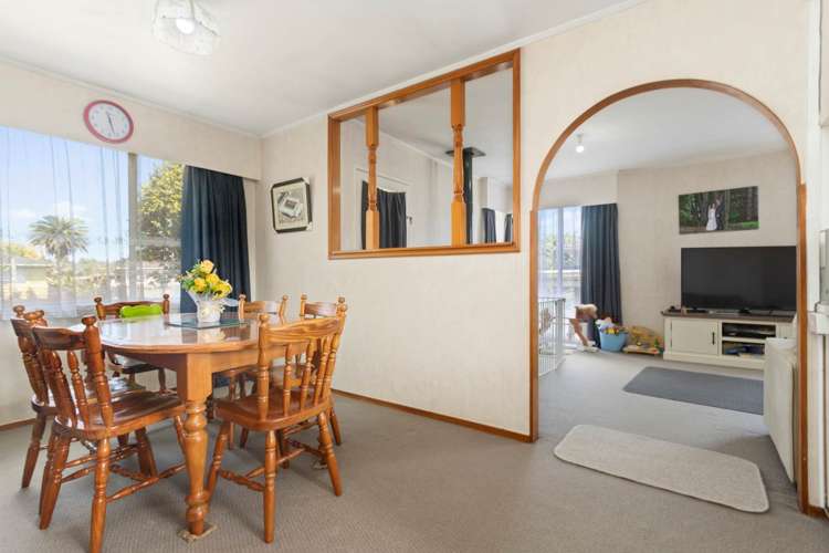 64 Sunlands Drive Manurewa_10