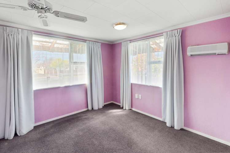 1 Glencairn Road Twizel_8