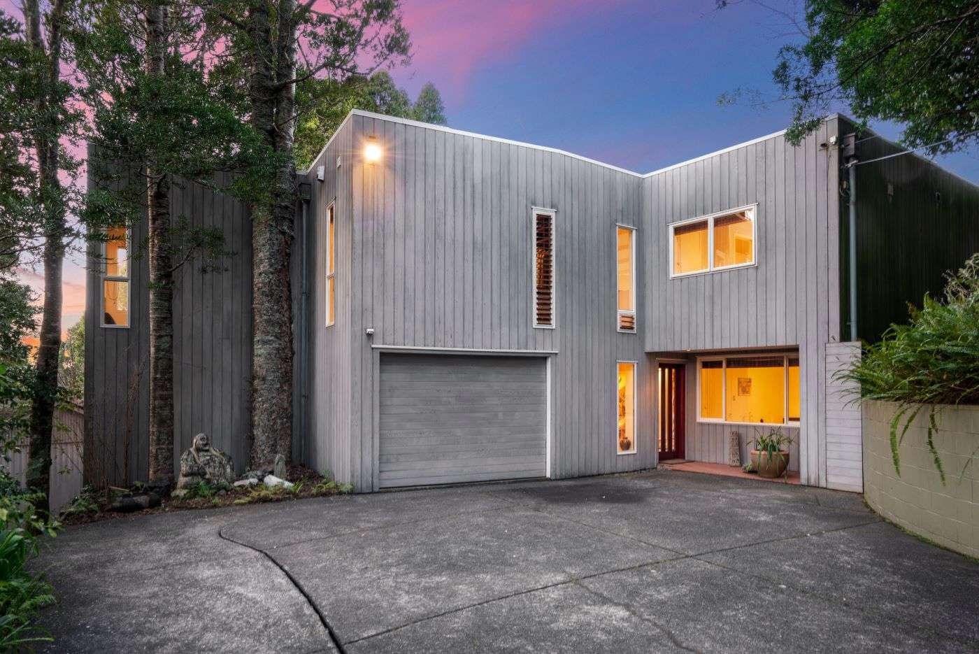 252 Konini Road in Titirangi, Auckland