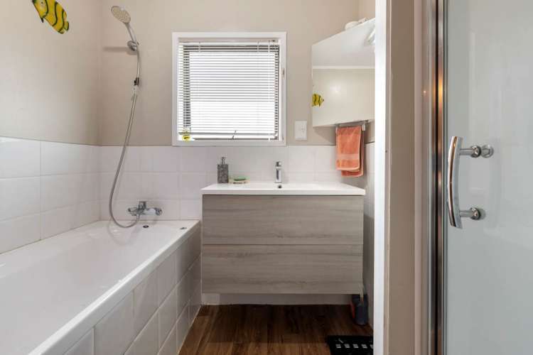 62 Marendellas Drive Bucklands Beach_17