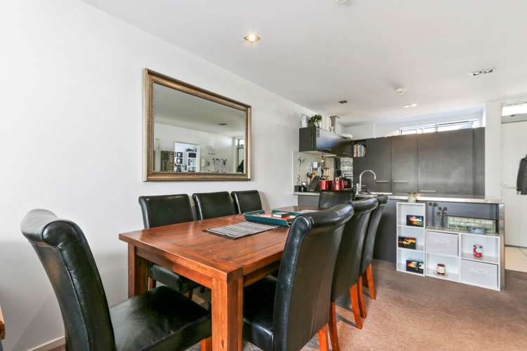 6n/435 New North Road Kingsland_7