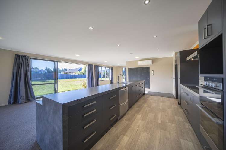 19 Orbell Crescent_3