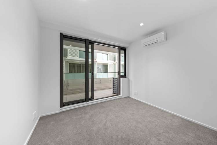 7F/14 Waterloo Quadrant City Centre_7