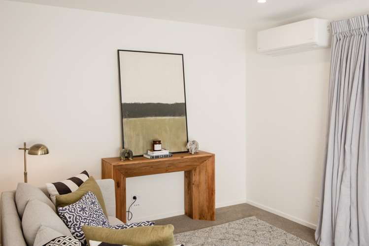 2/99 King Street Sydenham_10