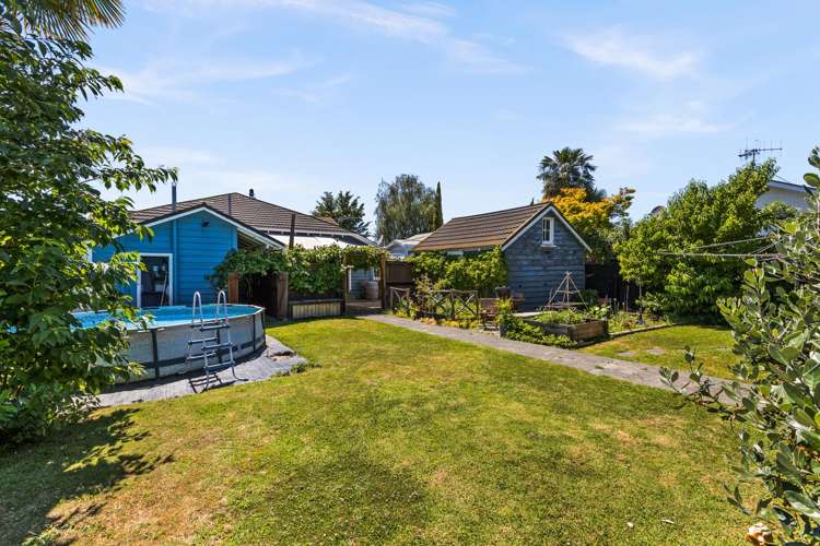 115 Charlotte Crescent Mayfair_12