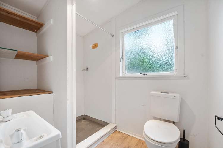 3 Foster Avenue Huia_22