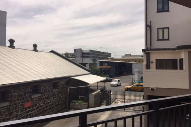 37/22 Normanby Road Mount Eden_4