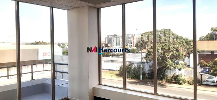 Level 2/62-64 Anzac Street Takapuna_6