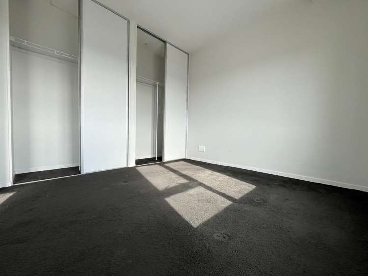 710/20 Mccrae Way New Lynn_9