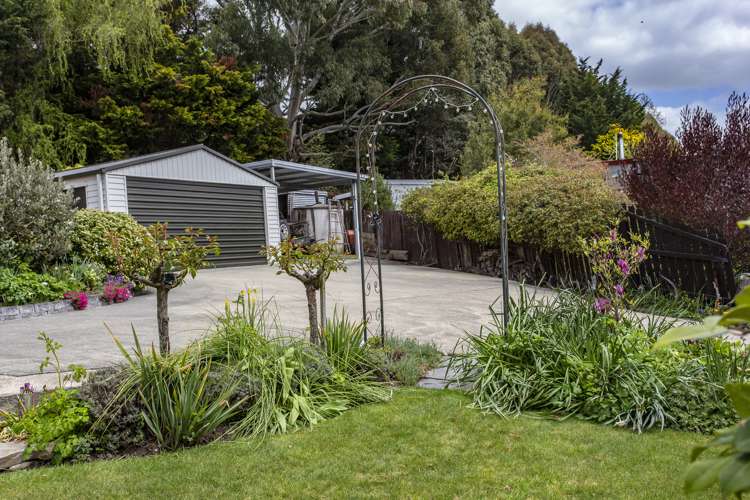 7 Tipapa Place Greta Valley_2