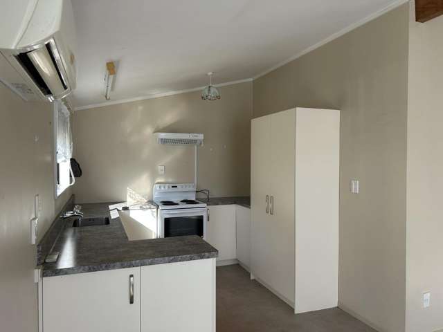 32B Bishopdale Avenue 10796_2