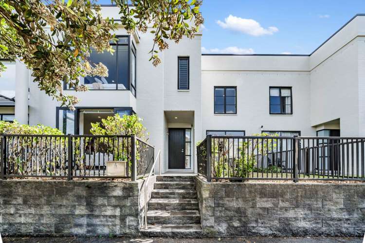 75 Bluegrey Avenue_0