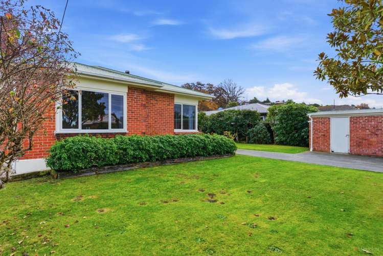 8 Athol Place Highfield_22