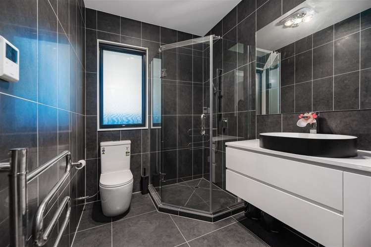 122 San Valentino Drive Henderson_16