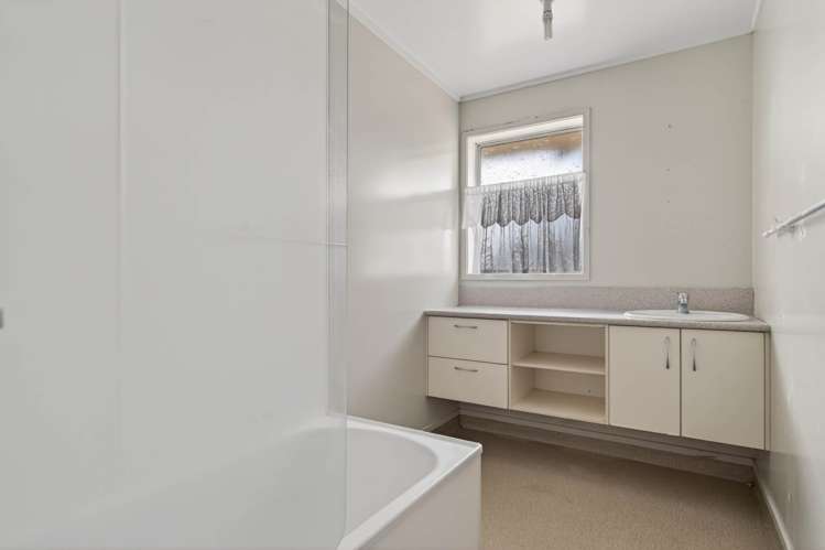 13 Rakatau Place Ruakaka_8