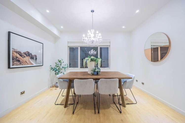 49 Harrowglen Drive Northcross_16