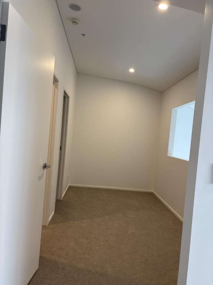 402/4 Reads Quay 1052_5