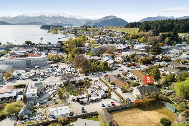 3/32-38 Brownston Street Wanaka_1