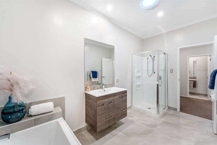 14 Vue Terrace Silverdale_14